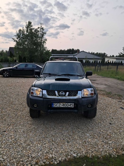 Nissan navara 2005