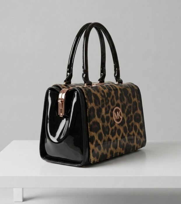 Torebka Michael Kors w panterkę Jet set travel