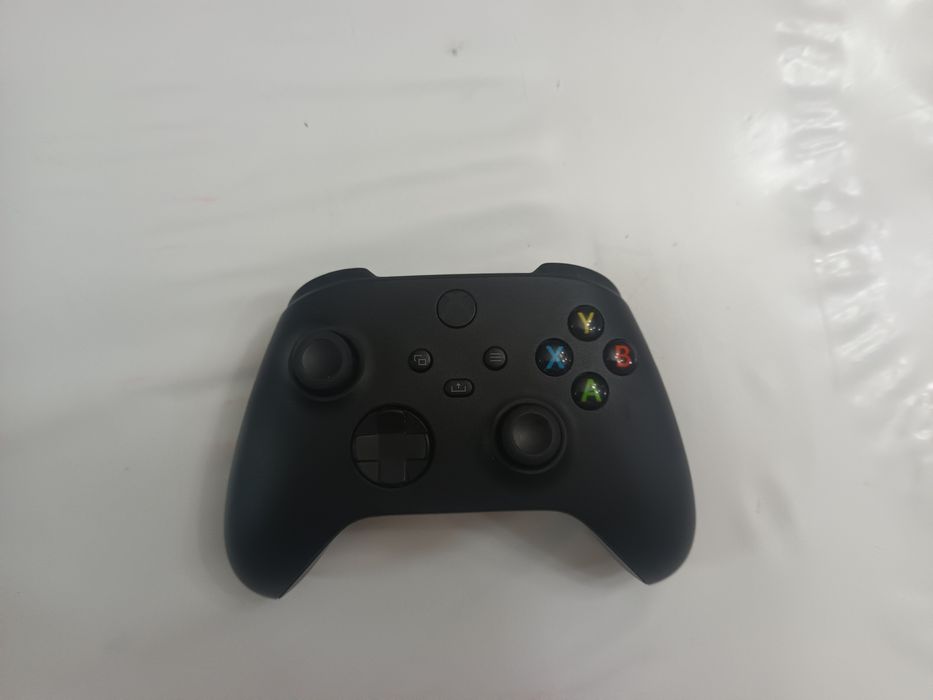 Xbox One S + Jogos + Acessórios