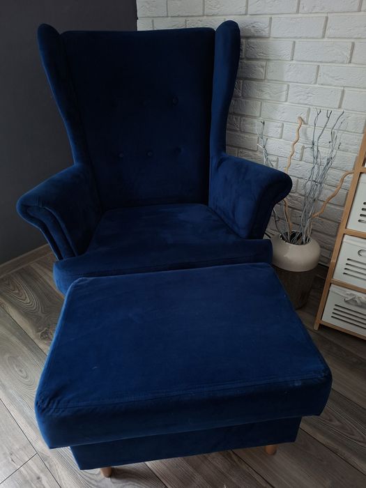 Fotel uszak z otwieranym podnóżkiem