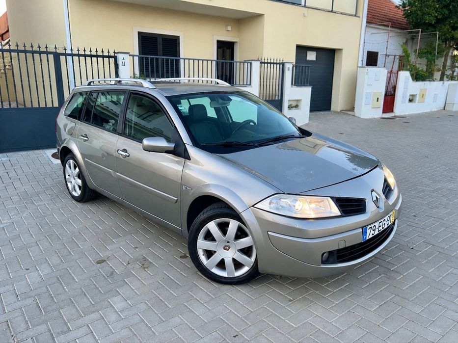 Renault Megane 1.5 DCI Dynamique Luxe — photo 2