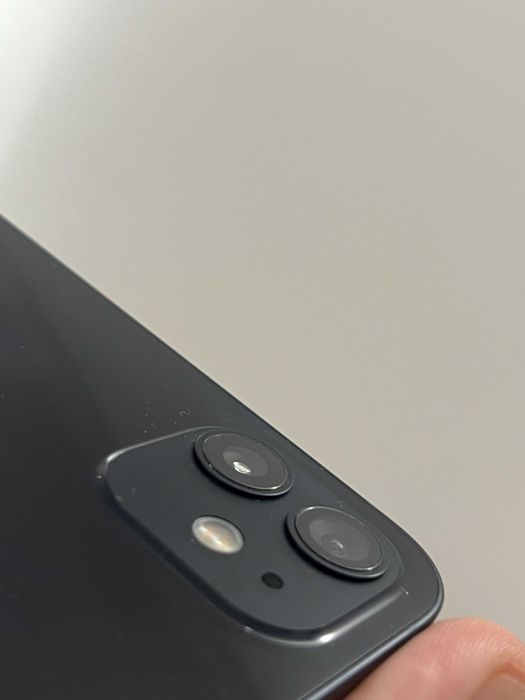 Apple iPhone 12 64gb Black Neverlock 78% + Чохол Magsafe