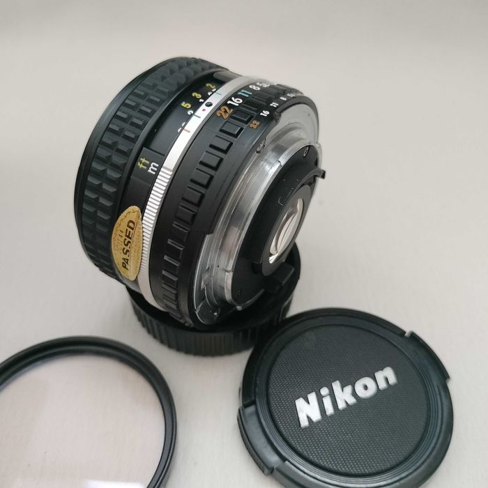 Nikon Series E 28mm 1:2.8 szeroki kąt