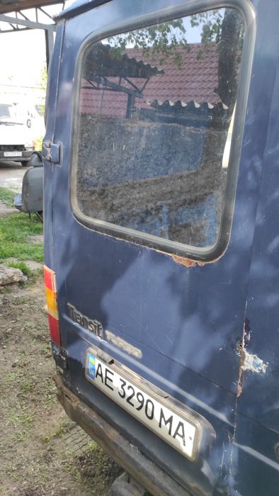 Продам двери форд транзит