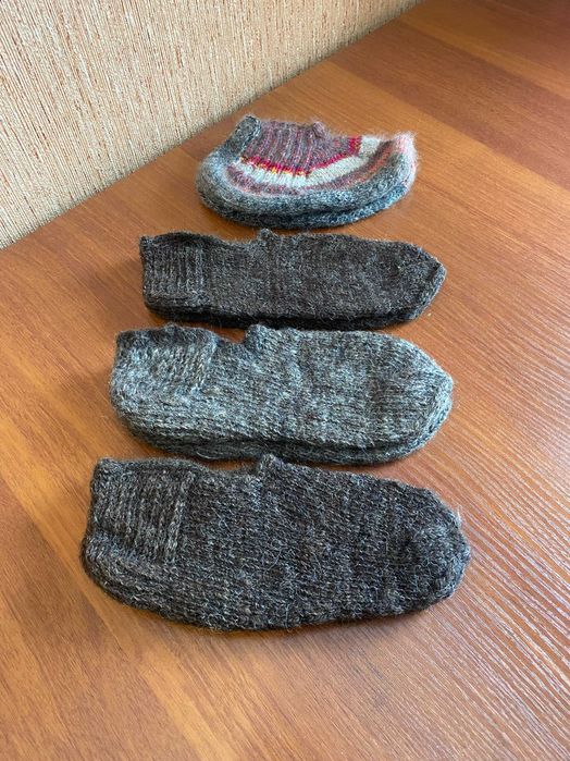 Носки ,следочки из козьего пуха+шерсть шпанки ручной работы -НОВЫЕ