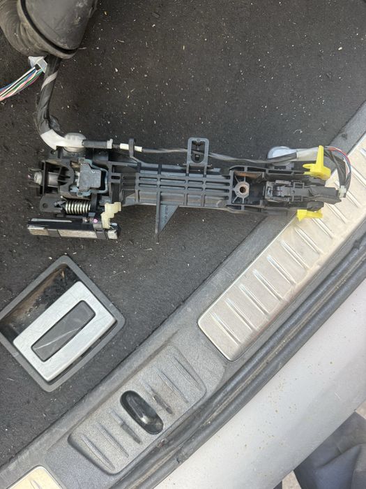Klamka zewnetrzna Tyota t27 1f7