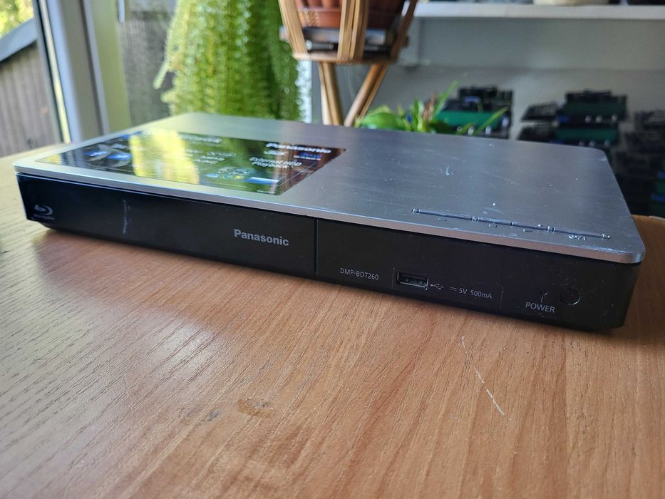 Odtwarzacz Blu-ray Panasonic DMP-BDT260 + pilot