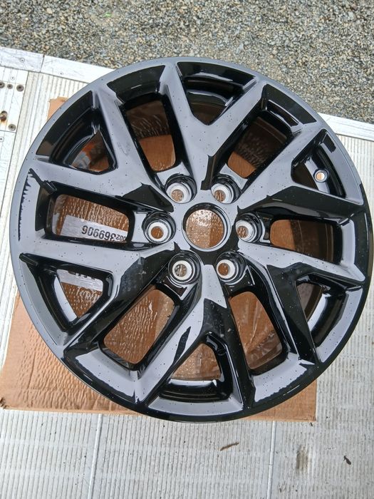 Nowe 4 felgi aluminiowa Volkswagen 17