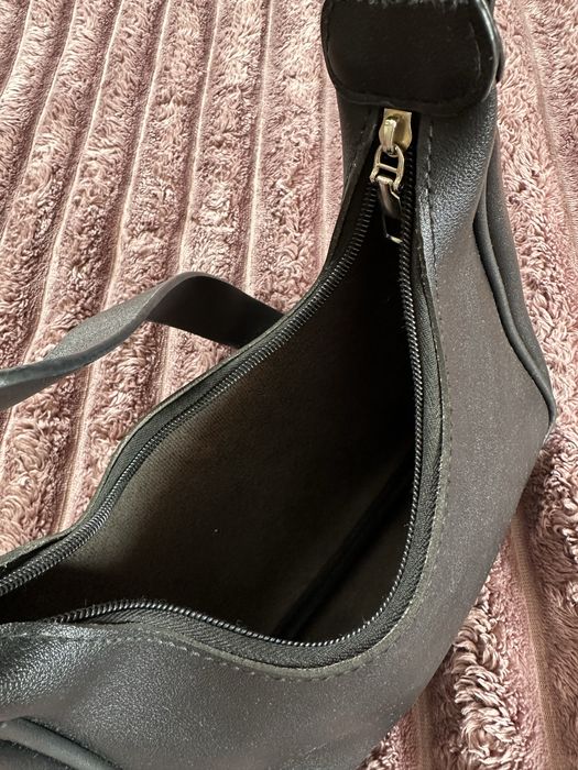 Сумка жіноча, чорна