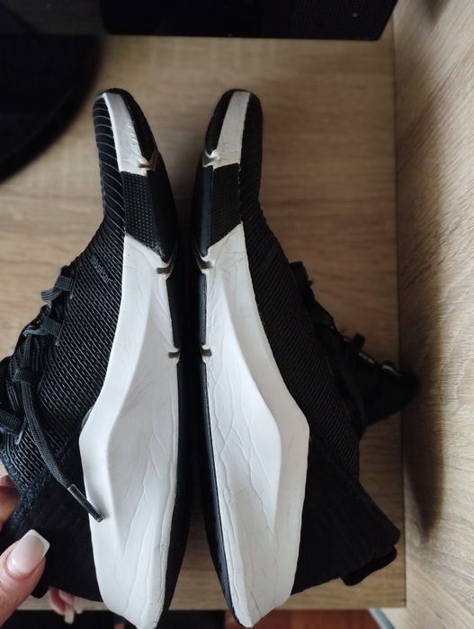 Кросівки  Nike WMNS AIR ZOOM ELEVATE 39 розмір