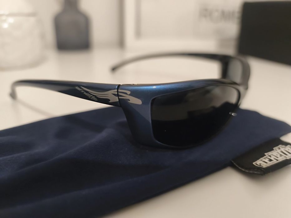 Óculos Arnette azuis metalizados - Modelo vintage, Como novos!