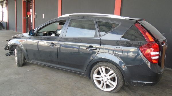 Para Peças Kia Ceed Sw (Ed)