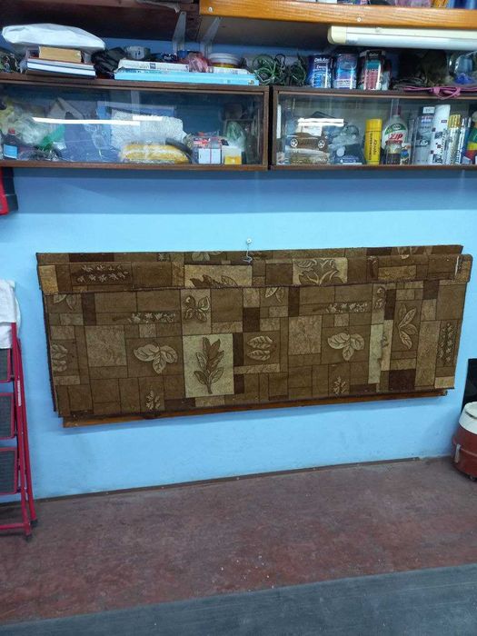 Продам капитальный гараж, район Пески