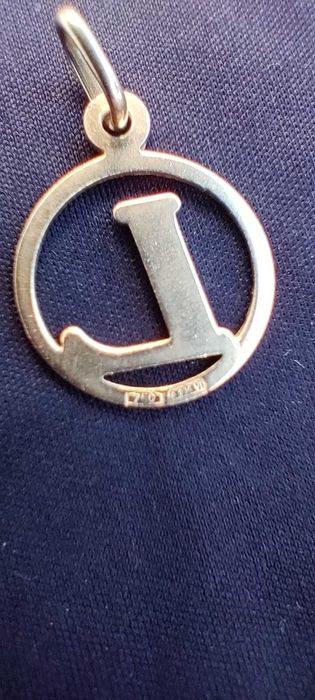 Pendente italiano em ouro 18K (750) – Sandro Beda, Vicenza – letra L - 1,62g