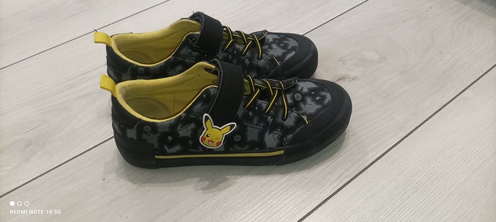 Кеди Пікачу дитячи 35 р. 22,5 см