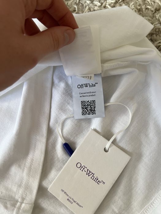 Off white represent футболка