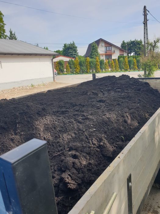 Ziemia kompostowa