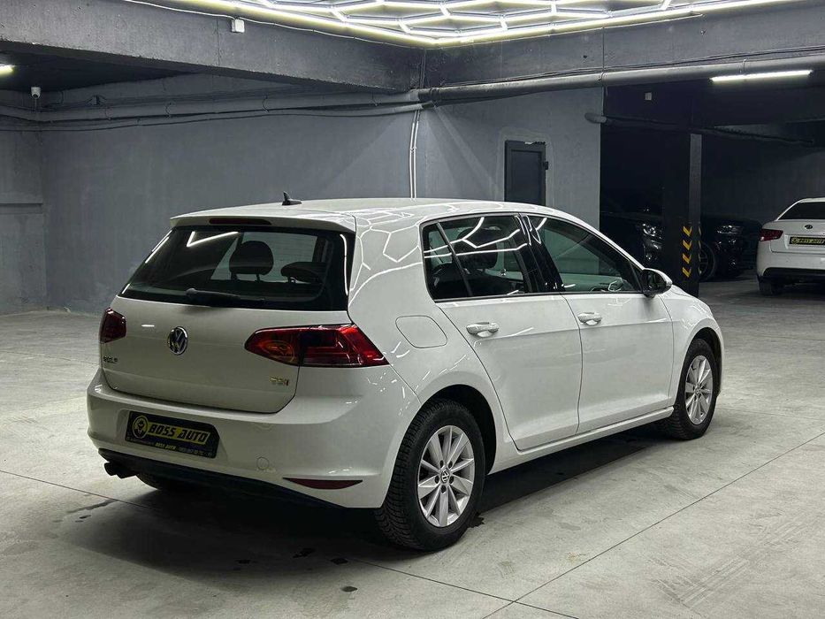 Volkswagen Golf 2016