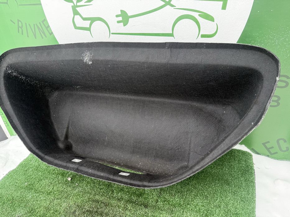 Tesla x Ковролін боксу Tesla Model X обшивка боксу 1048059-00-E