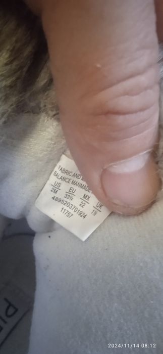 Продам черевички для дівчат.
