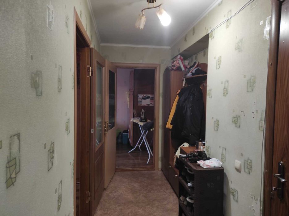 2-кімнатна квартира з АГВ та окремими кімнатами біля «Урожаю».