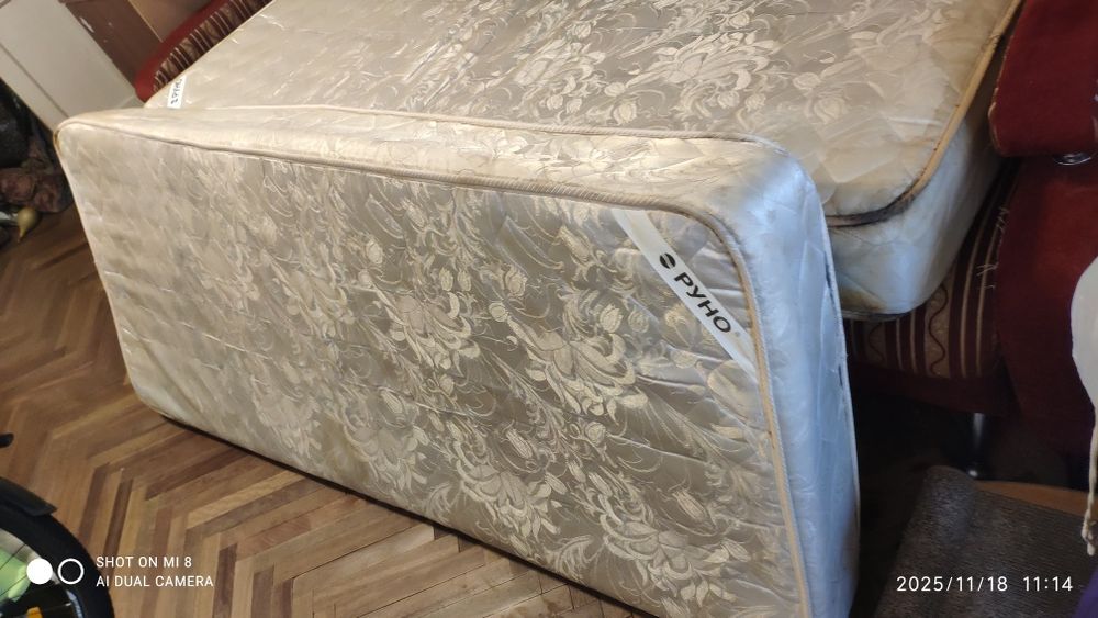 Матрасы пружинные б/у