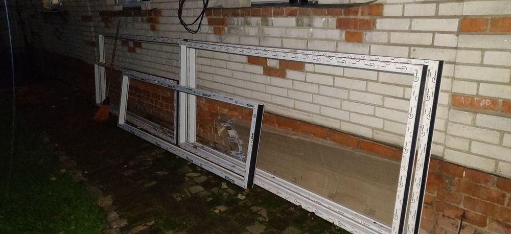 Пластикові віконні рами