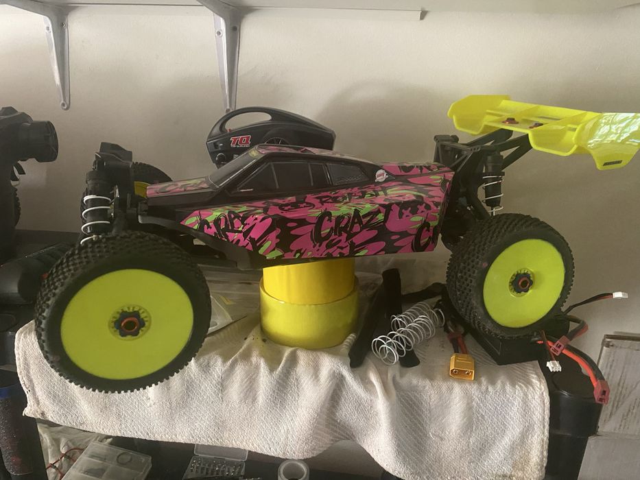 Traxxas jato 4x4 brushless 3/4S