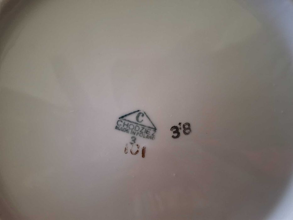 Zastawa stołowa ceramika Chodzież 6 talerzy głębokich 2 misy sosjerka