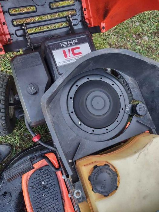 Traktorek kosiarka Husgvarna
