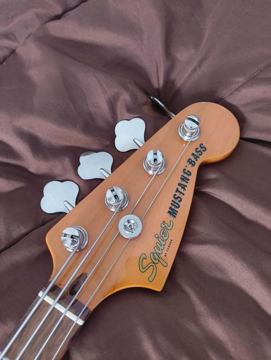 Squier CV Mustang Bass