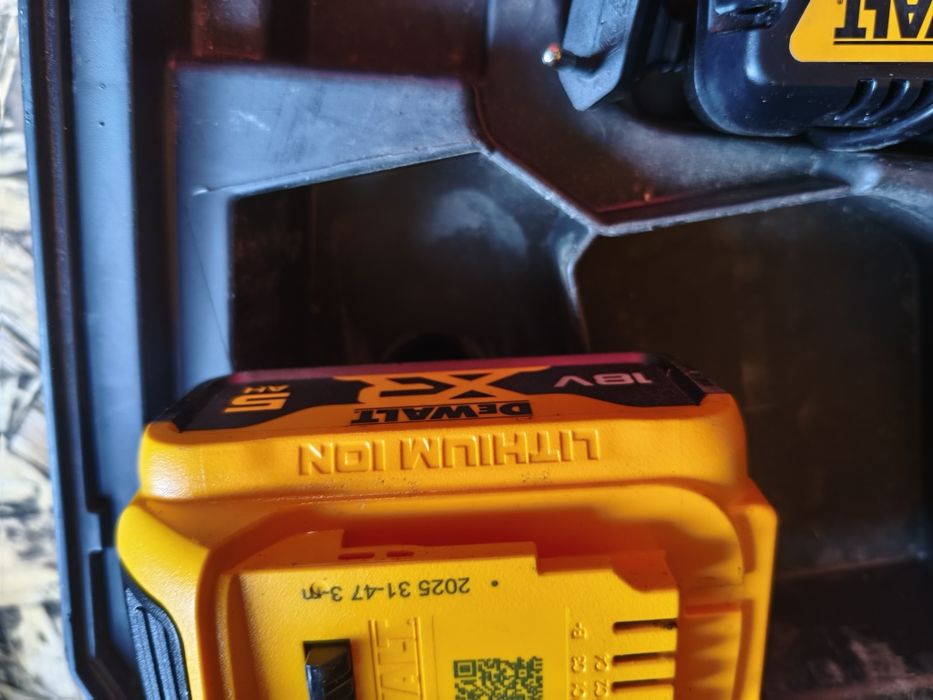 Klucz udarowy DeWalt dcf 899p2. 2025