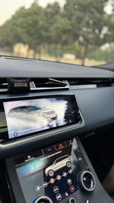 Land Rover Range Rover Velar 2019 VIN SALYK2EX8LA260880 фото оголошення 13 з 15
