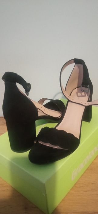 Sandaly buty damskie 40 jak nowe