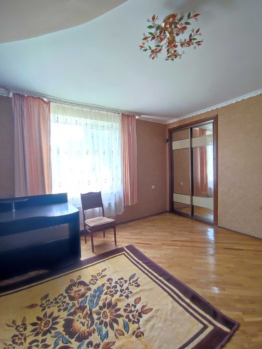 Продається житловий будинок у Підгородньому