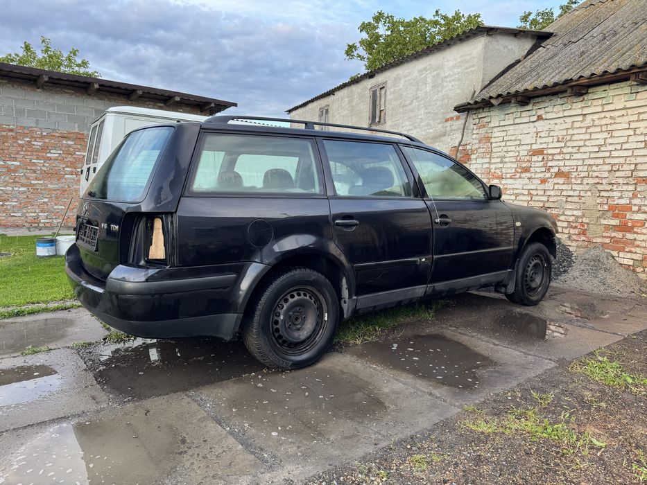 Продам Бампер на Volkswagen Passat  B5 4х4 V6 також (шкода гольф сіат ауді)також є салон ходова