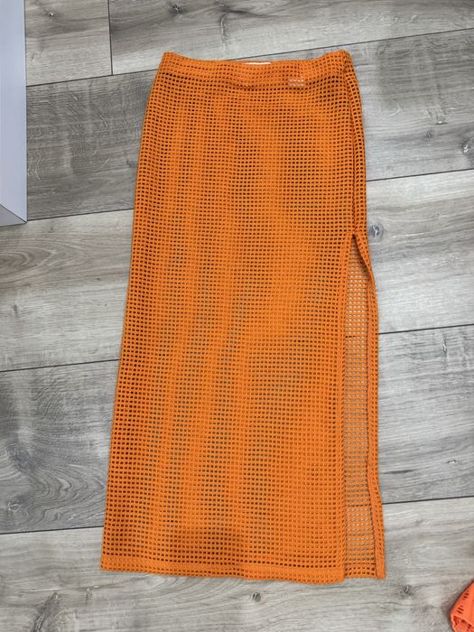 Spódnica rozkloszowana Bershka