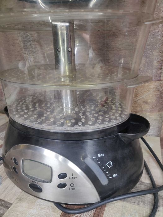 Пароварка Skarlett IS-550.