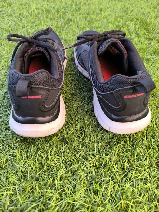 Sapatilhas Sketchers 41
