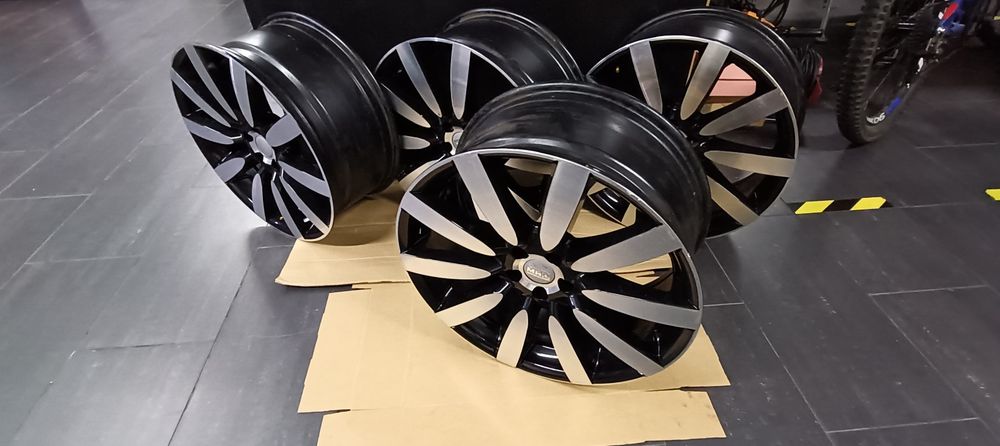 Jantes alumínio MAM 19"x8,5J ET30 5x100 polido/preto