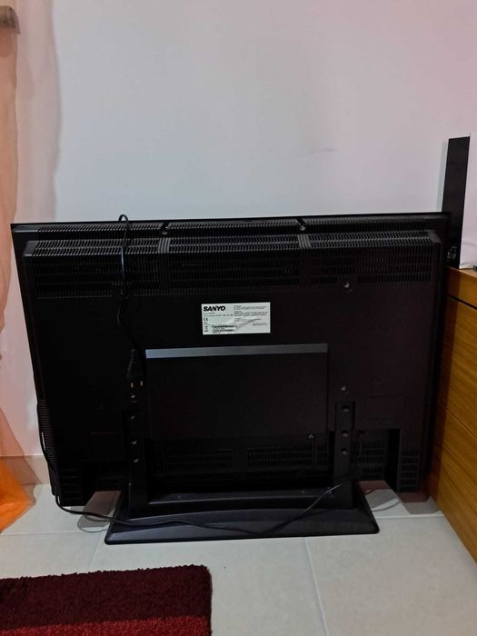 TV Sanyo CE32HW06