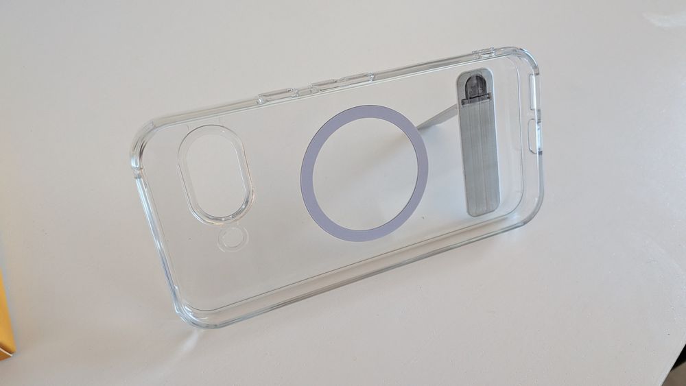 Capa pixel 9a transparente