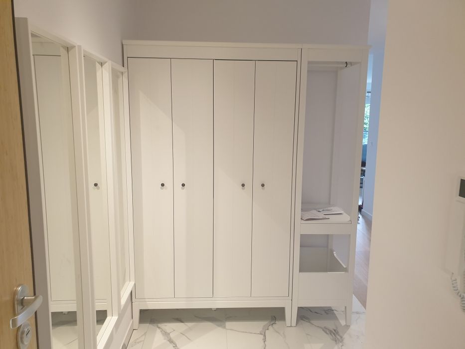 Składanie mebli z paczek, skręcanie, montaż blatów IKEA BRW Agata