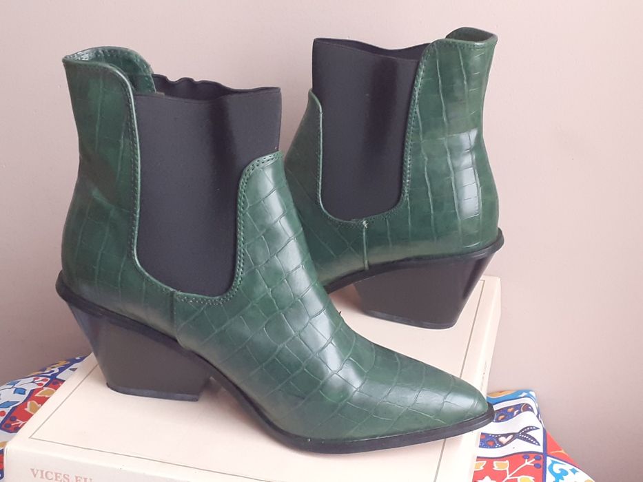 Botki damskie zielone ocieplane 39 marki Vices
