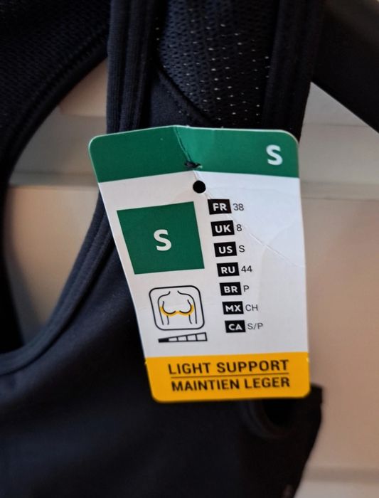 Soutien desportivo S Decathlon novo com etiqueta