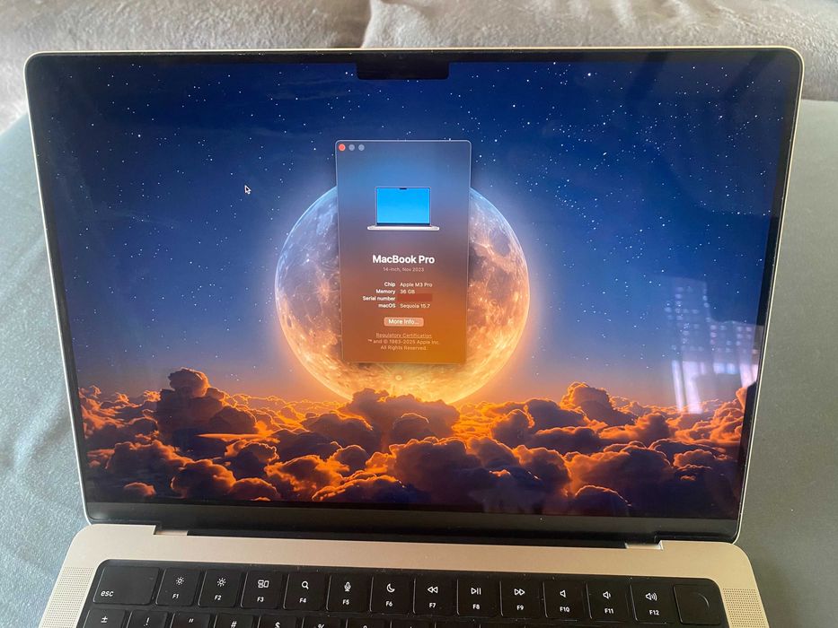 MacBook Pro 14&quot; M3 Pro 36GB/512GB • AppleCare until 2027 • All Original Items64283959949315124