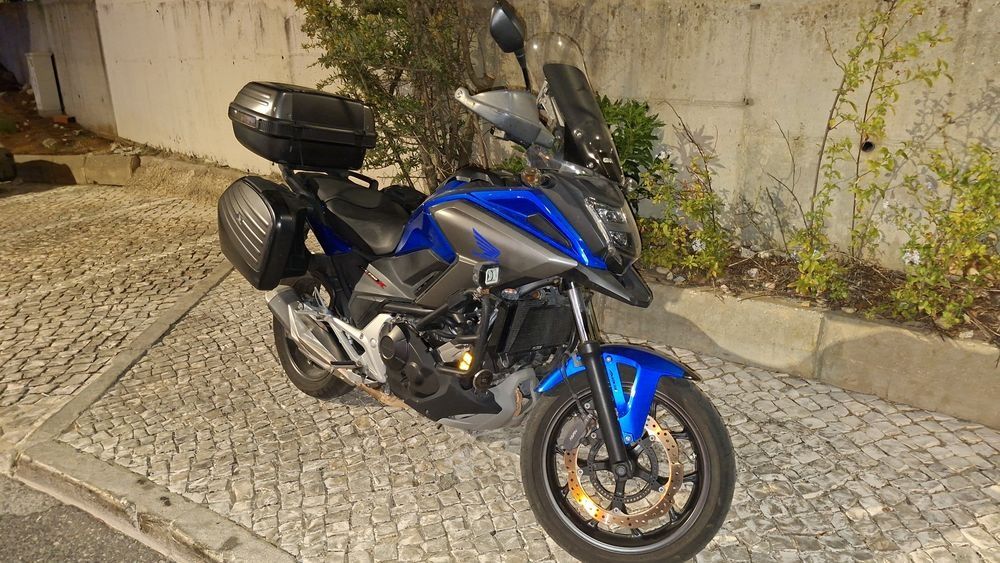 Honda nc750 com malas e PPF