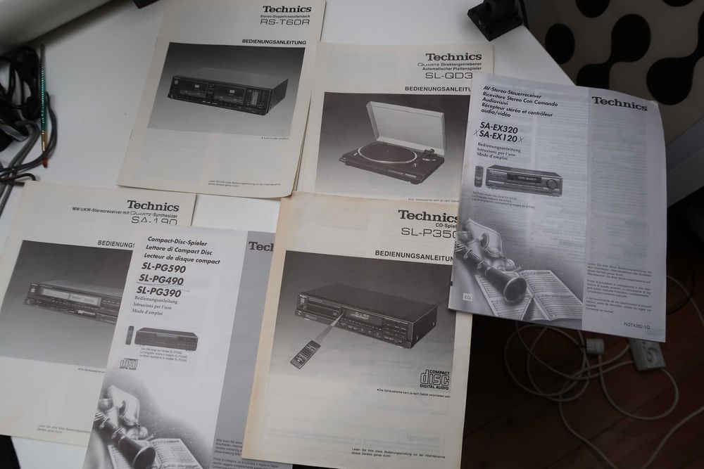 Zestaw 6 szt instrukcji papierowych TECHNICS .