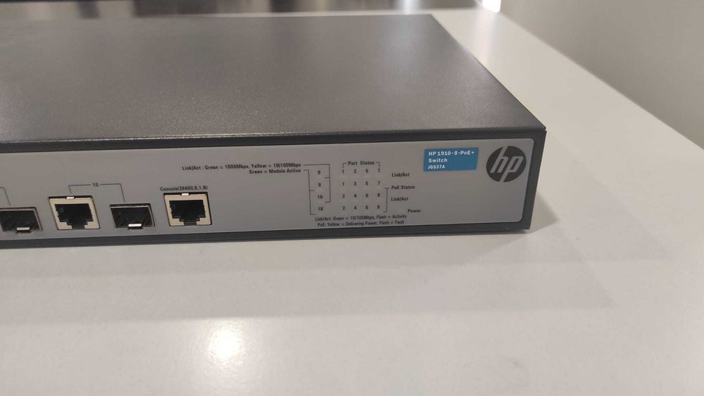 HPE OfficeConnect 1910 8 PoE+ Switch (JG537A) (COMO NOVO)