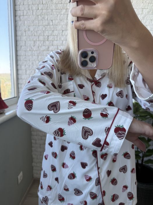 Жіноча піжама з сердечками — м’яка, затишна та стильна